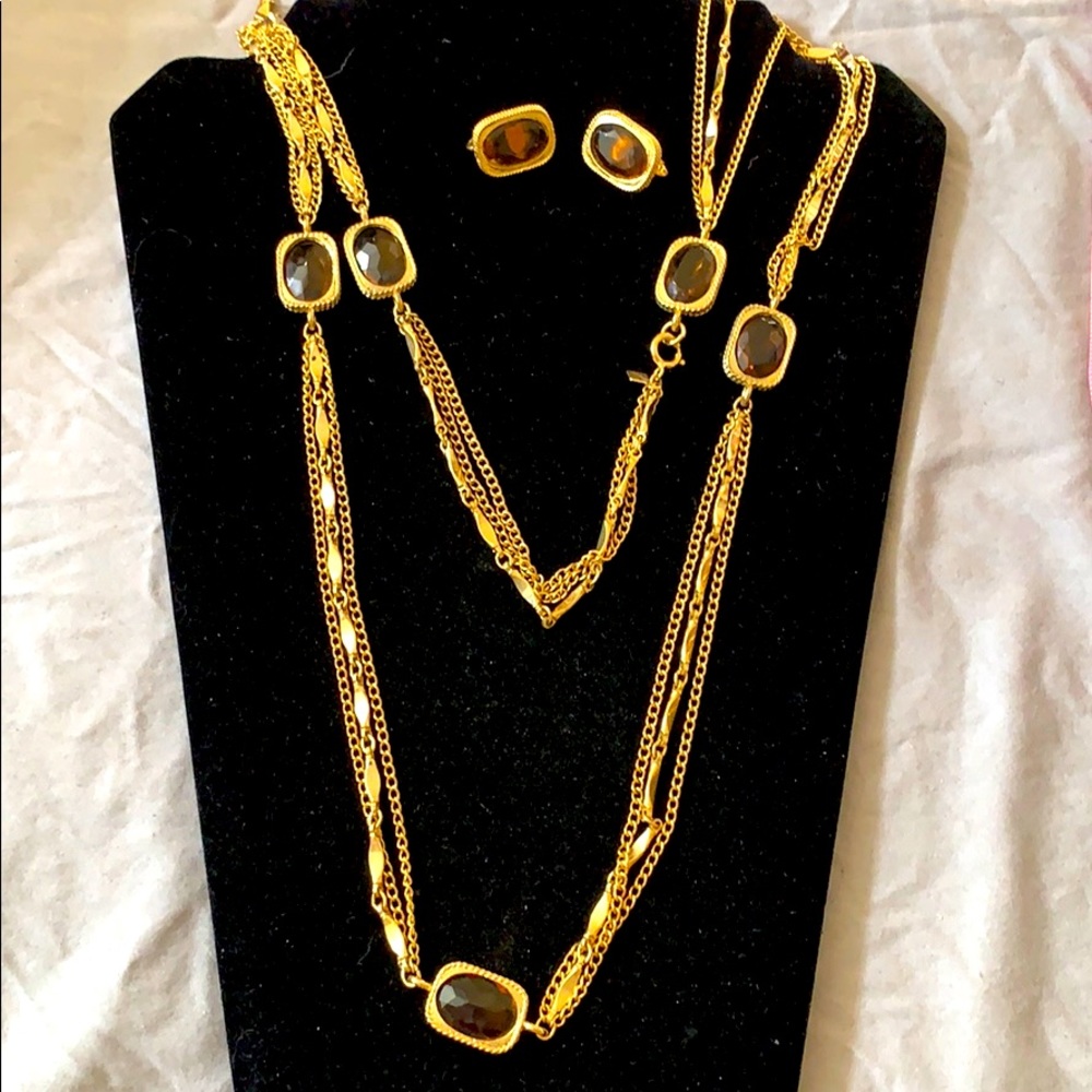 Sarah Coventry 1967 necklace/earrings GoldenEmbers